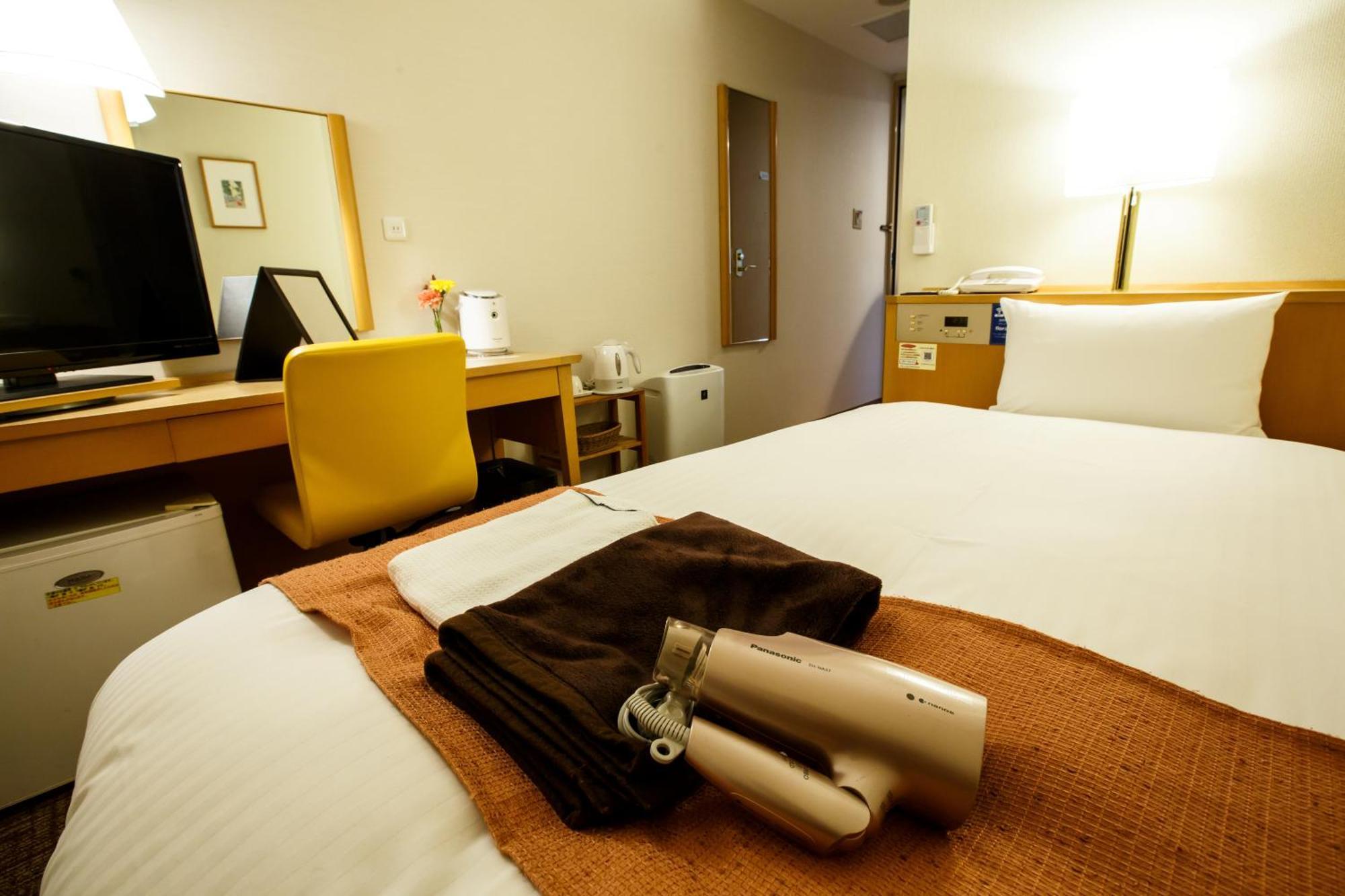 Fukuoka Floral Inn Nishinakasu Екстериор снимка