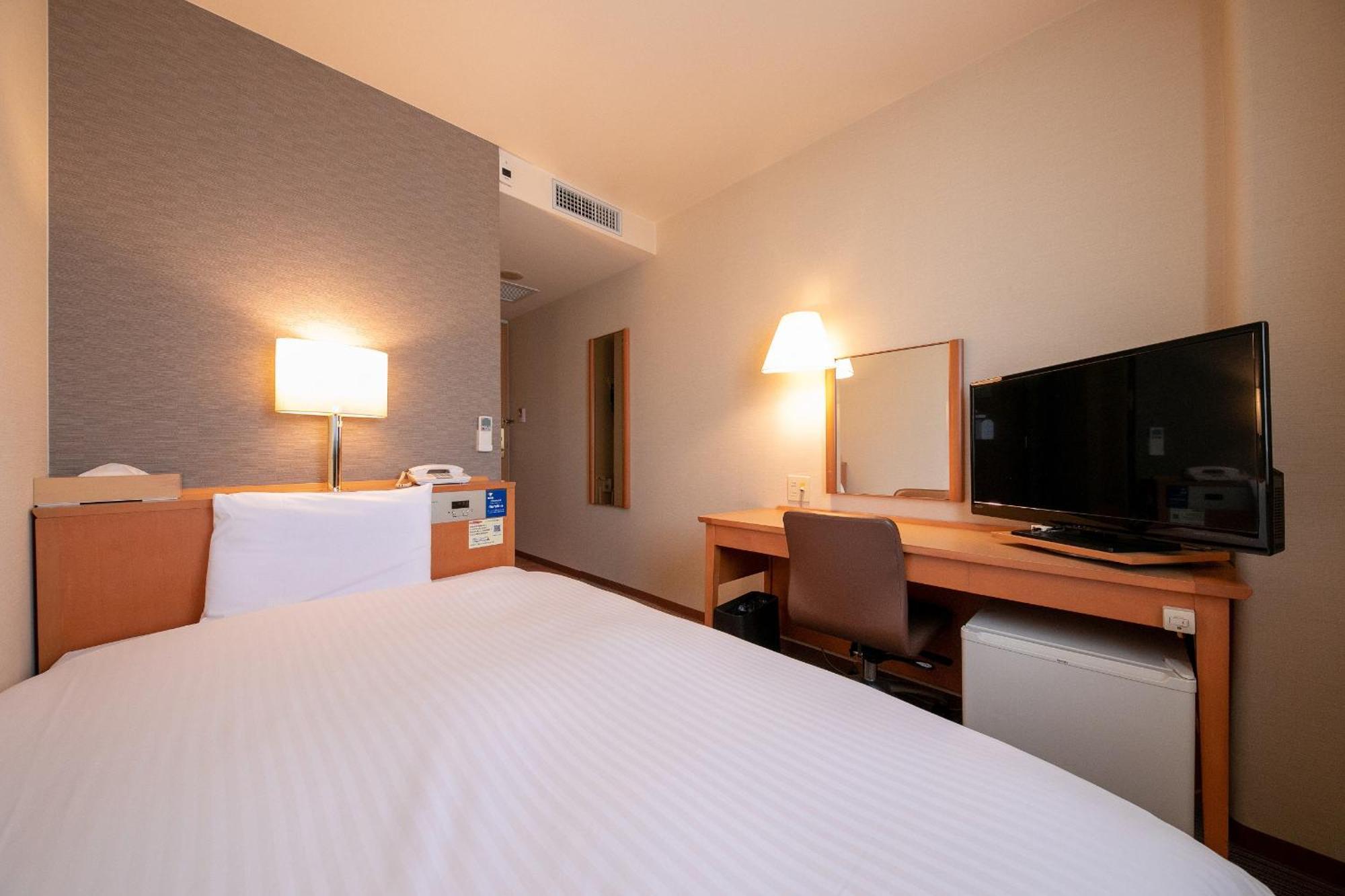 Fukuoka Floral Inn Nishinakasu Екстериор снимка